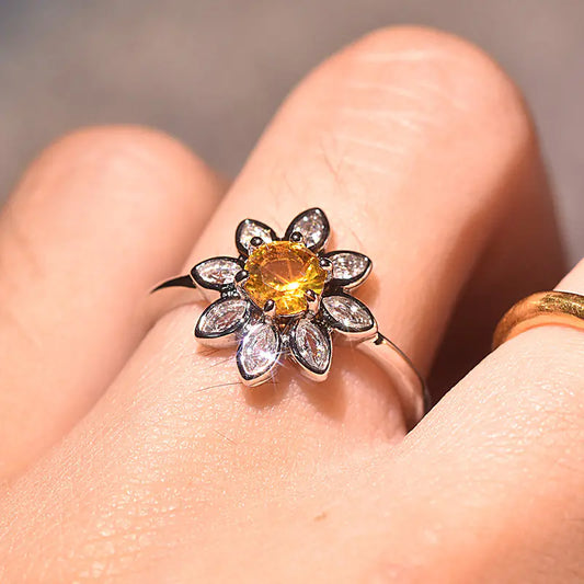 Vintage Sunflower Diamond Ring